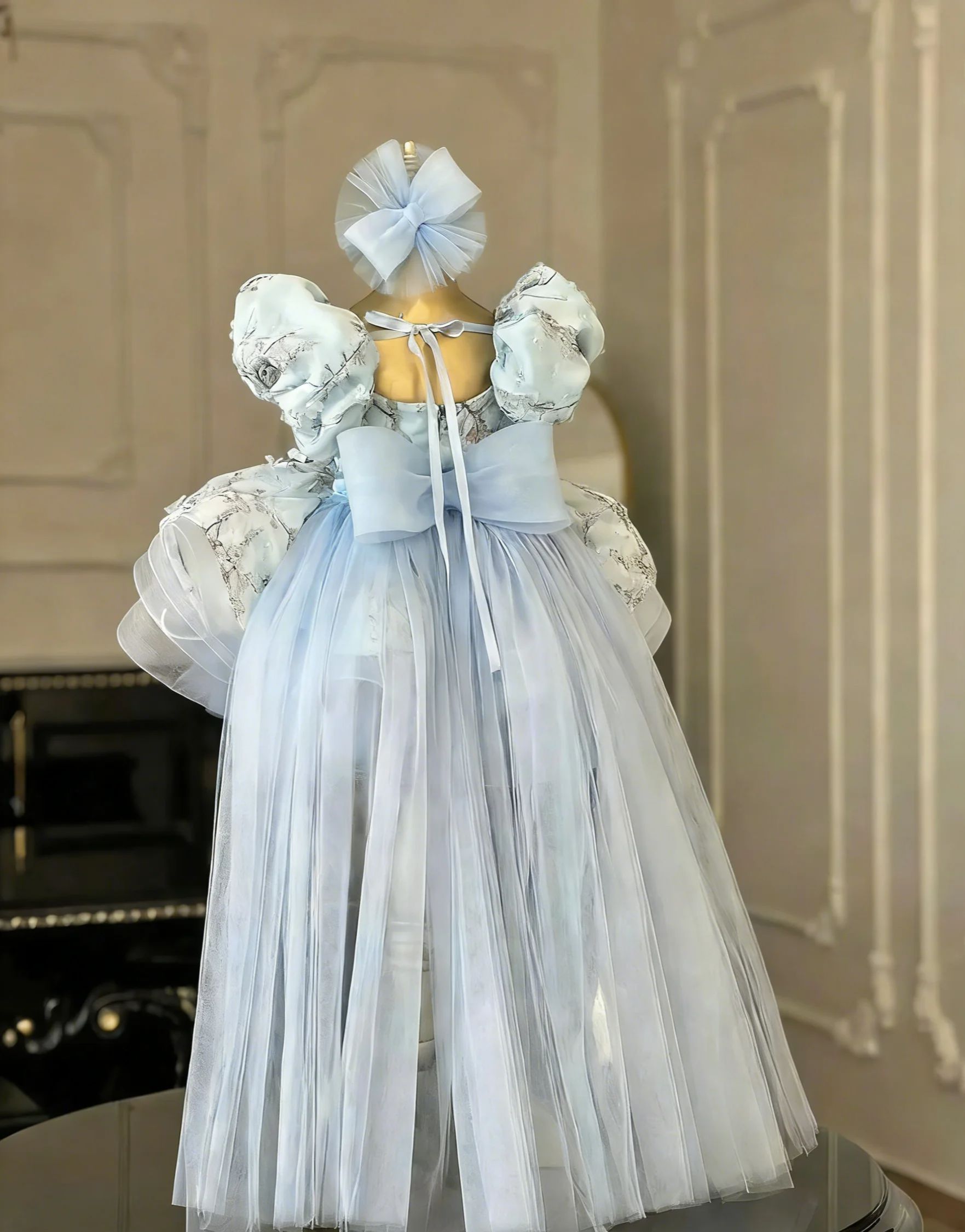  Flower Girl Dresses for Wedd - Glitter Tablecloth 评论和价格