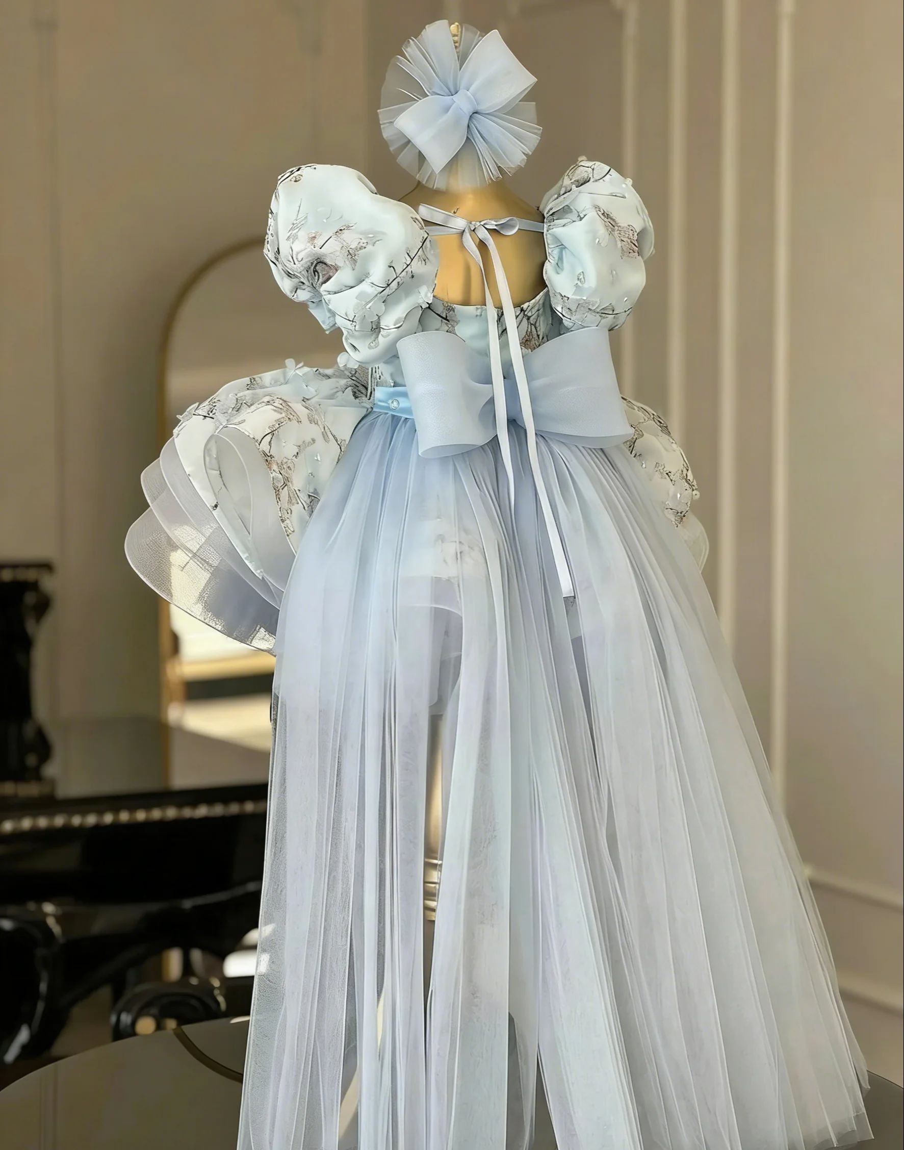  Flower Girl Dresses for Wedd - Glitter Tablecloth 评论和价格