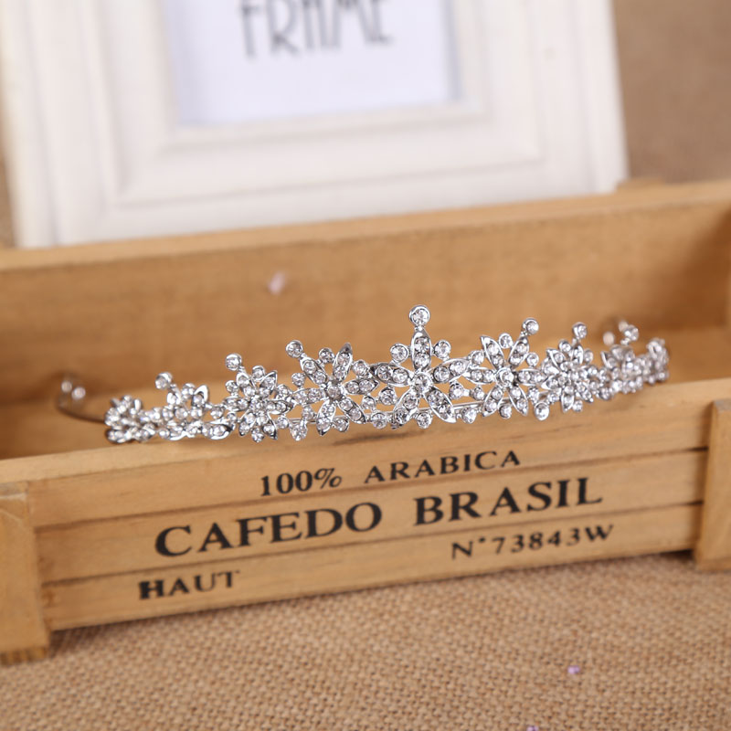 Crystal Wedding Bridal Tiara H - Event Suppliers 评论和价格