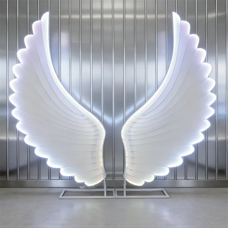 Glowing Angel Wings Light Prop - Event & Party Supply 评论和价格