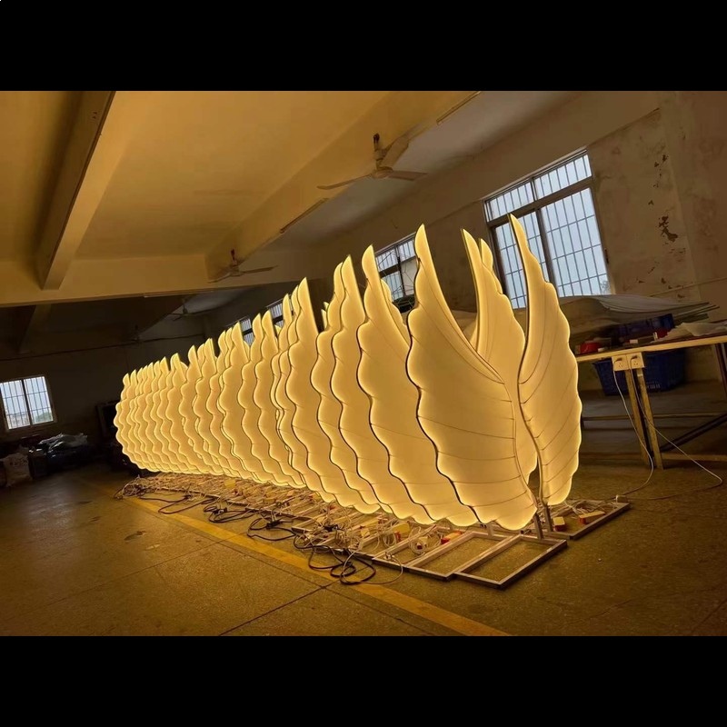 Glowing Angel Wings Light Prop - Event & Party Supply 评论和价格