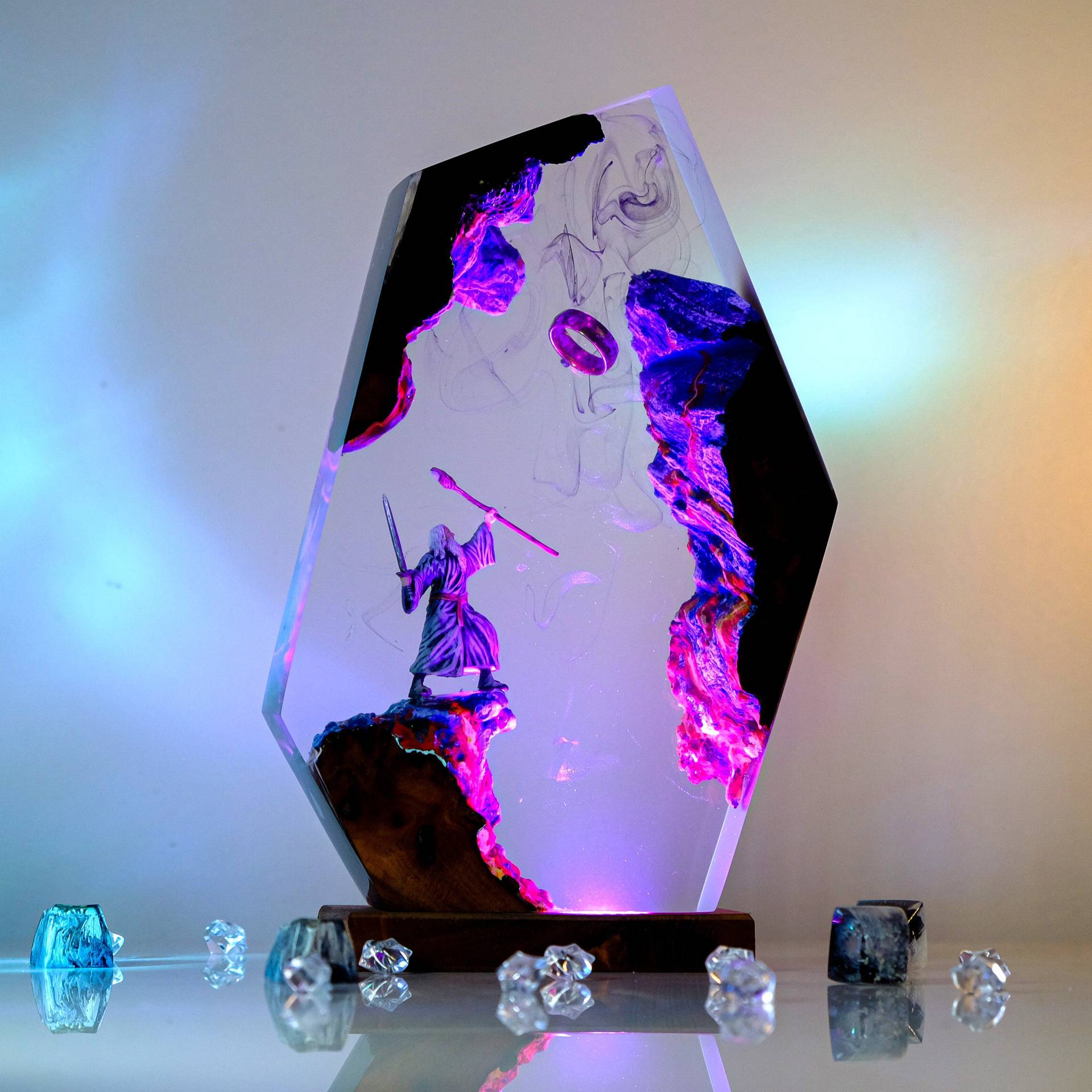 Movie Scence Figure Table Resi - Neon Sign Party 评论和价格