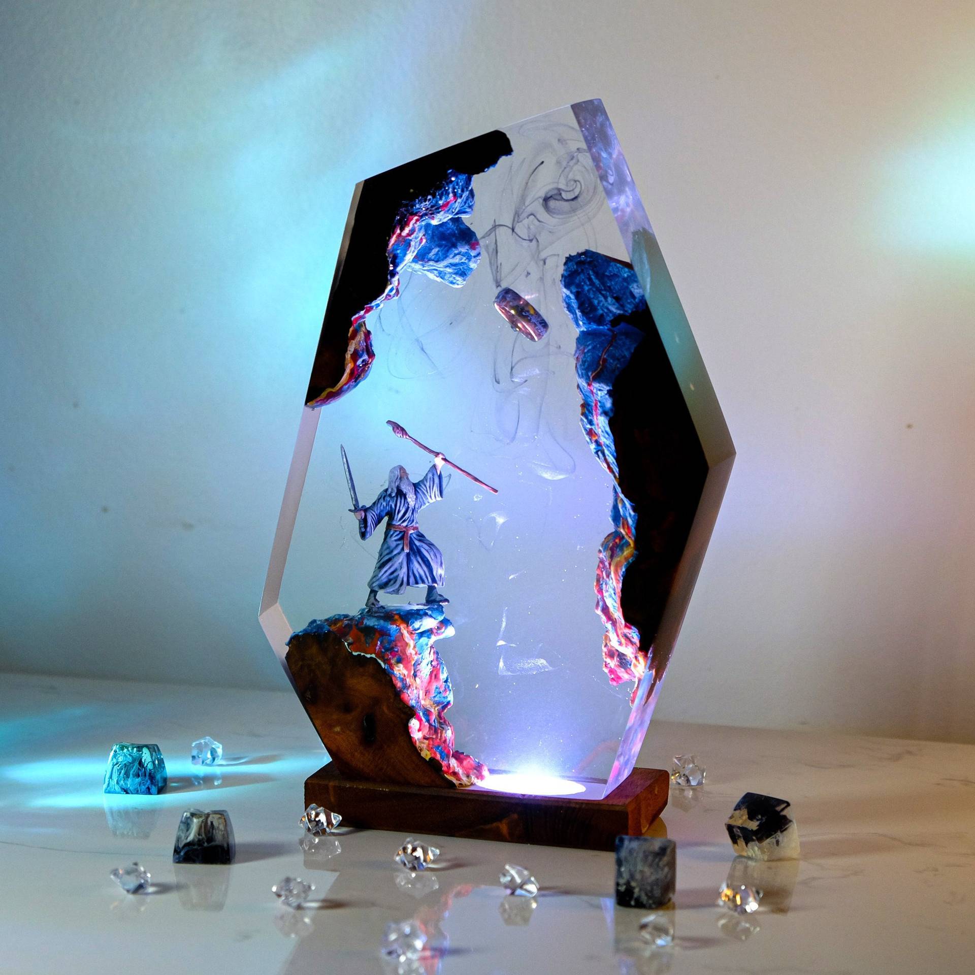Movie Scence Figure Table Resi - Neon Sign Party 评论和价格