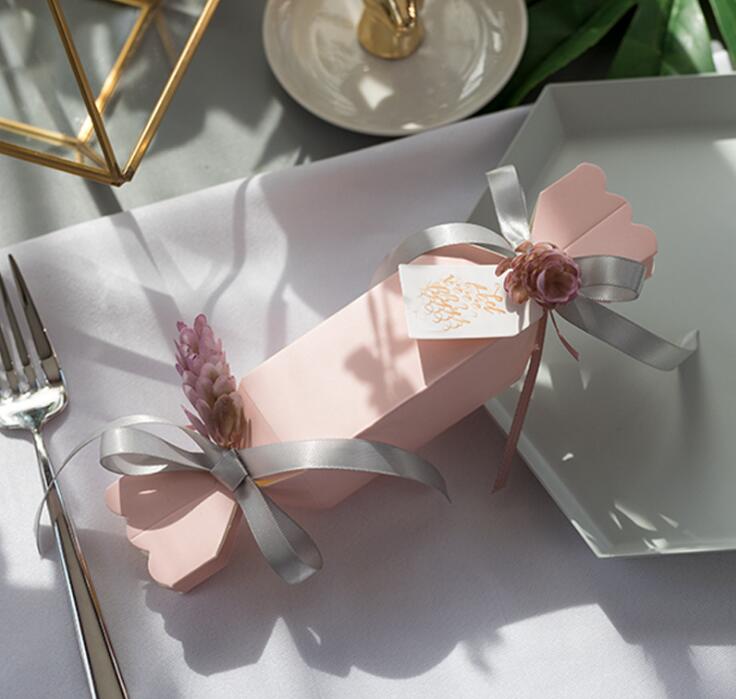 10pcs Flower High Quality Wedd - Event Party Box 评论和价格